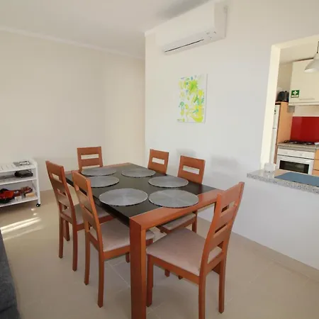 Wpcb 36 Fantastic Two Bedroom Penthouse Apartman